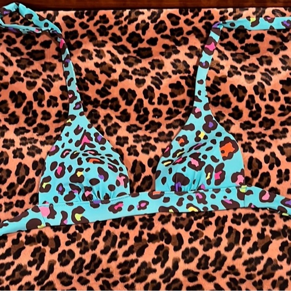 3-PACK of PINK Victoria’s Secret Bathing Suits - 2 tops/1 bottom - Picture 2 of 11